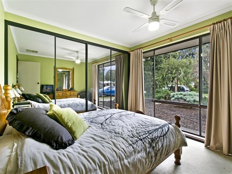 14 Creek View Drive, Redwood Park SA 5097