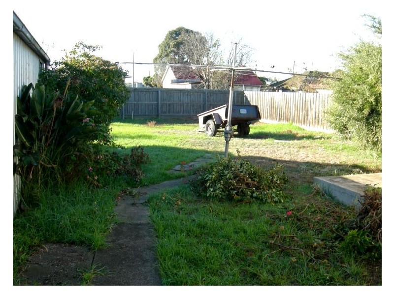 22 Stradbroke Street, Norlane VIC 3214