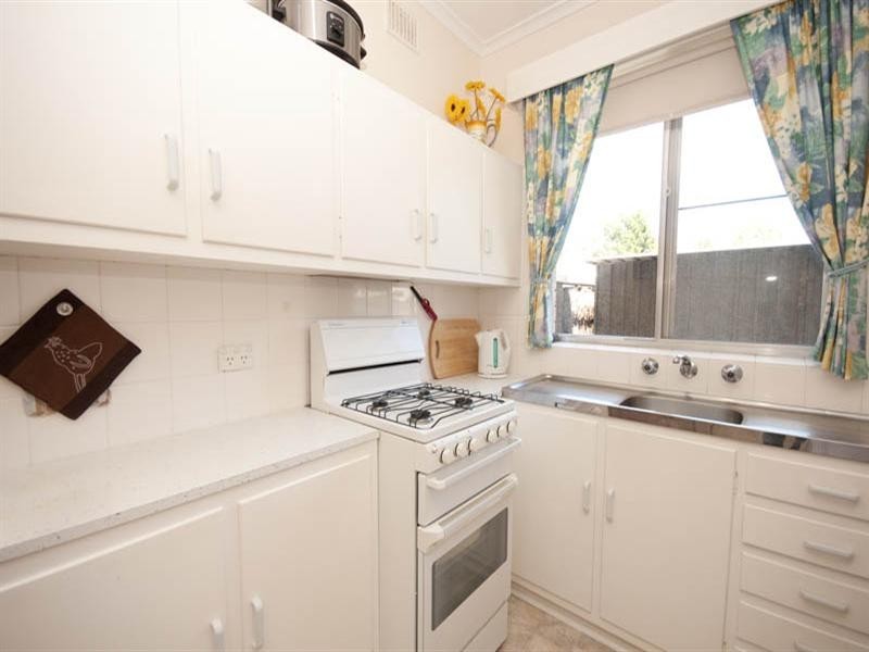 2/8 Farne Terrace, Marion SA 5043