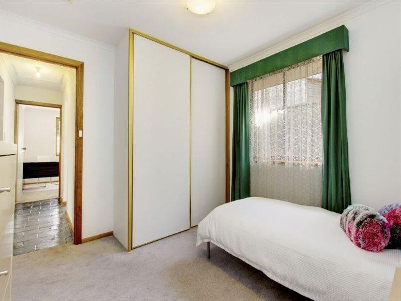 15 Winham Avenue, Old Reynella SA 5161