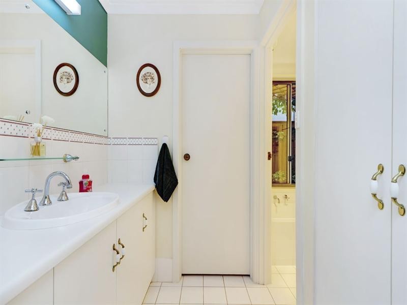 85 McInerney Avenue, Mitchell Park SA 5043