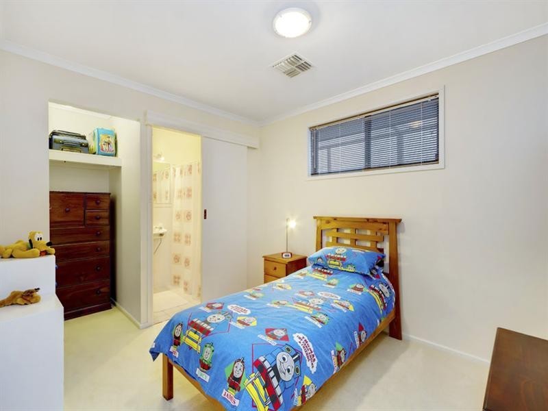 85 McInerney Avenue, Mitchell Park SA 5043