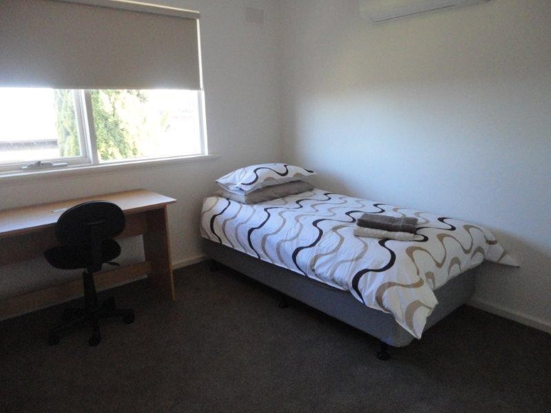 13 Toohey Crescent, Pasadena SA 5042