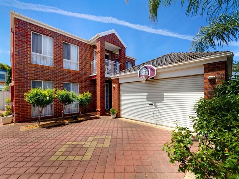 9 Campbell Avenue, Seaton SA 5023