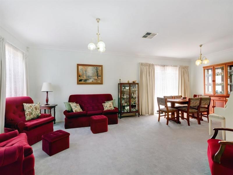 9 Campbell Avenue, Seaton SA 5023