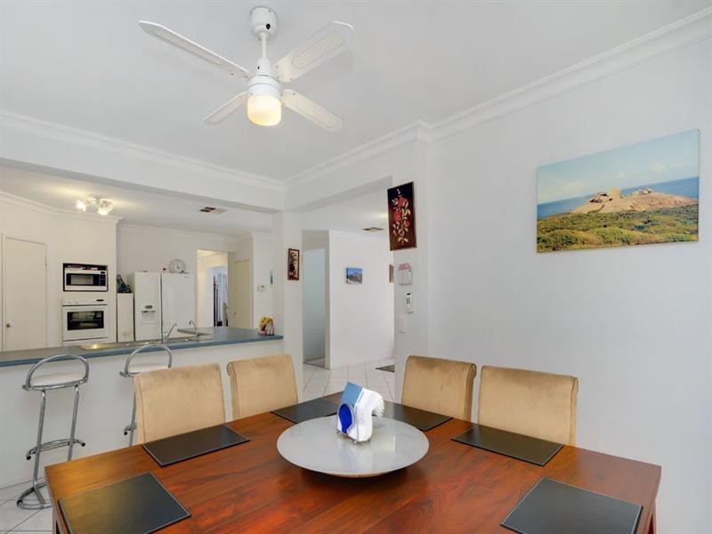 9 Campbell Avenue, Seaton SA 5023