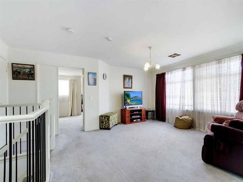 9 Campbell Avenue, Seaton SA 5023