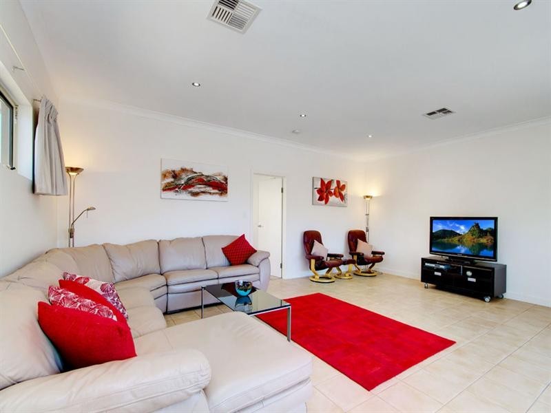 25 Margate Street, Brighton SA 5048