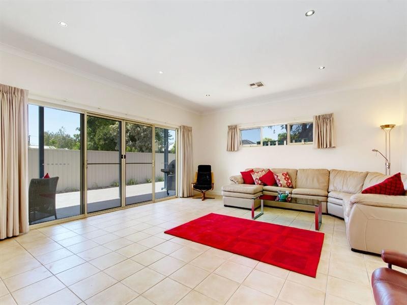 25 Margate Street, Brighton SA 5048