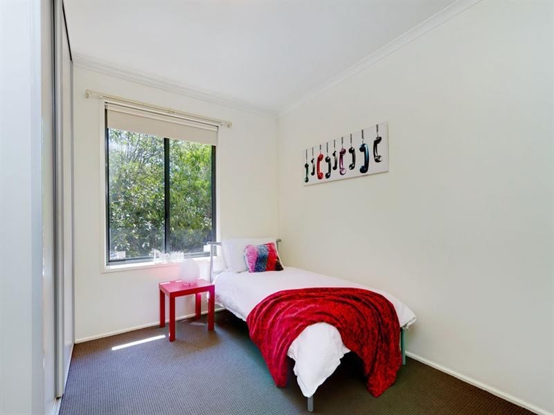 10 Esther Drive, Woodcroft SA 5162