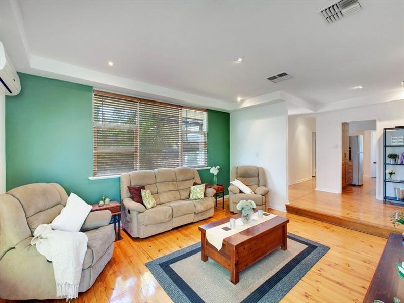 18 Gilbertson Road, Seacliff Park SA 5049