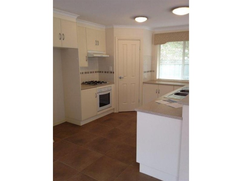 8 Yalanda Street, Eden Hills SA 5050