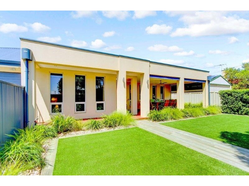 25 Margate Street, Brighton SA 5048