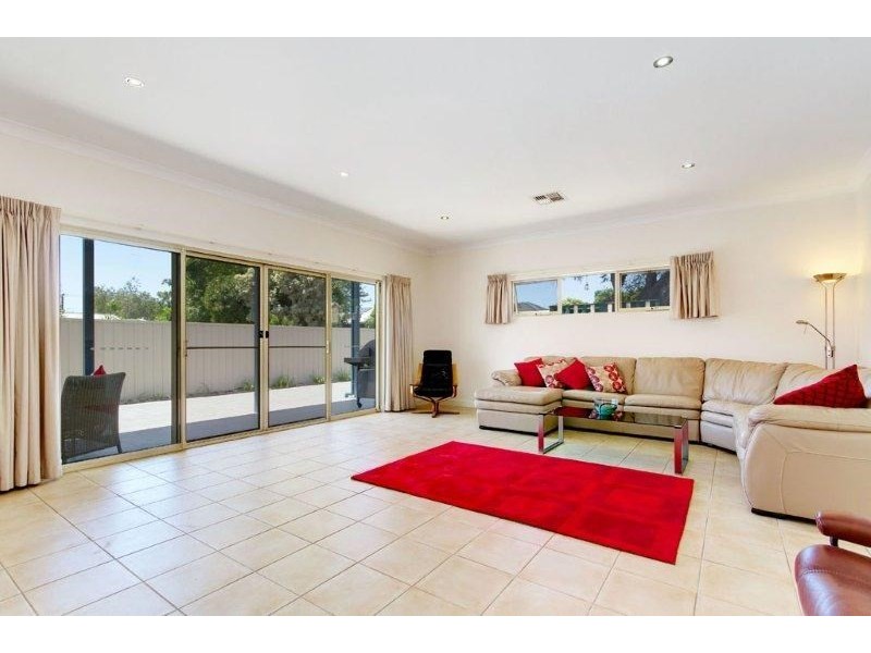 25 Margate Street, Brighton SA 5048