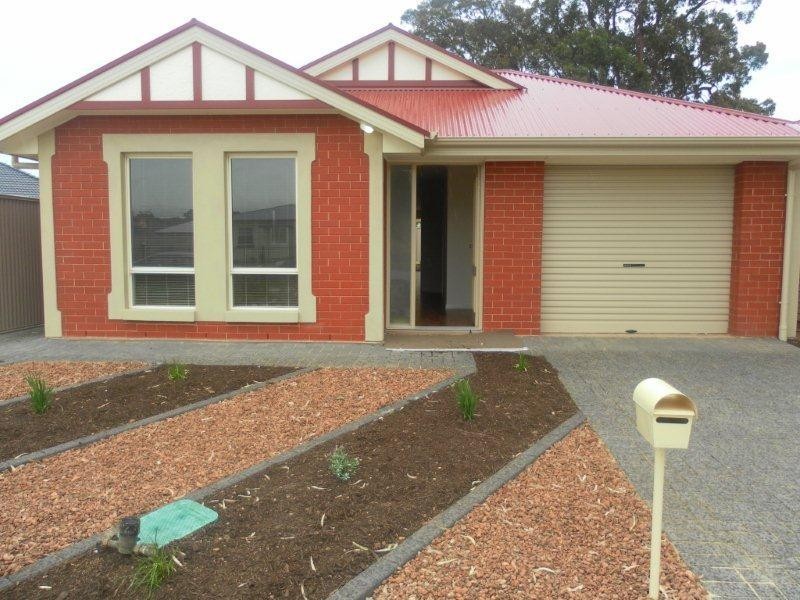 11 Inglewood Street, Mansfield Park SA 5012
