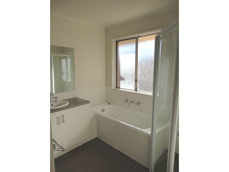 6 Tomnicstas Street, Munno Para West SA 5115