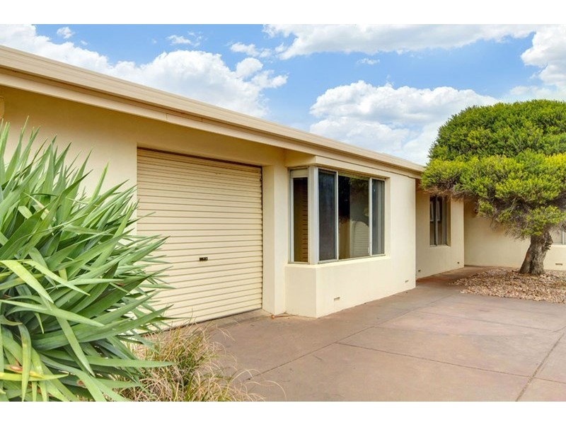 2/3 Graydale Street, West Beach SA 5024