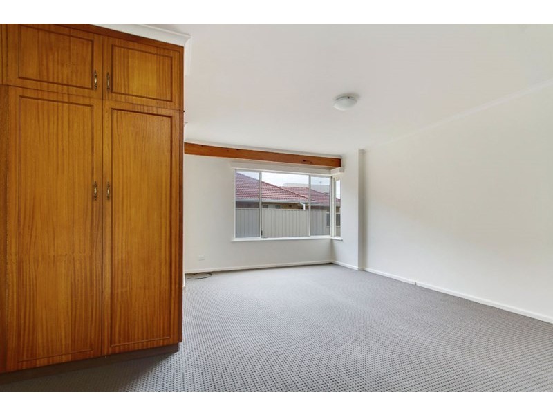 2/3 Graydale Street, West Beach SA 5024