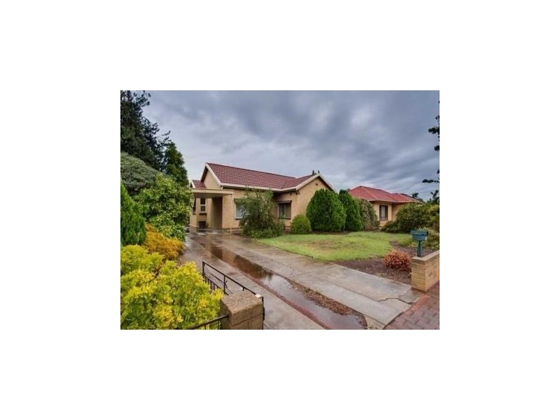 215 Sturt Road, Seacombe Gardens SA 5047