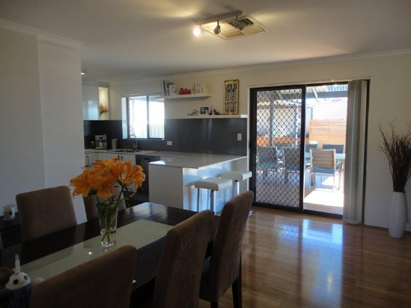 20 Jessica Street, Aberfoyle Park SA 5159