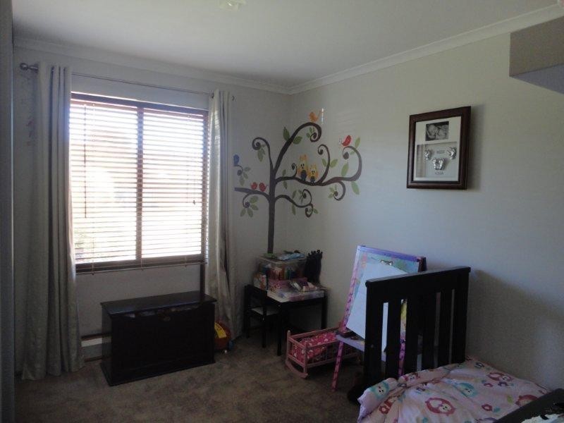 20 Jessica Street, Aberfoyle Park SA 5159