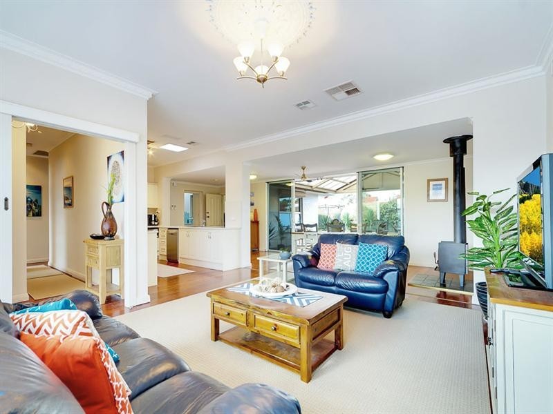 12 Hamilton Avenue, Warradale SA 5046