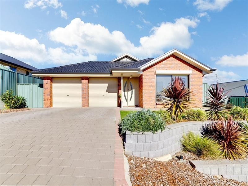 10 Toby Court, Hallett Cove SA 5158