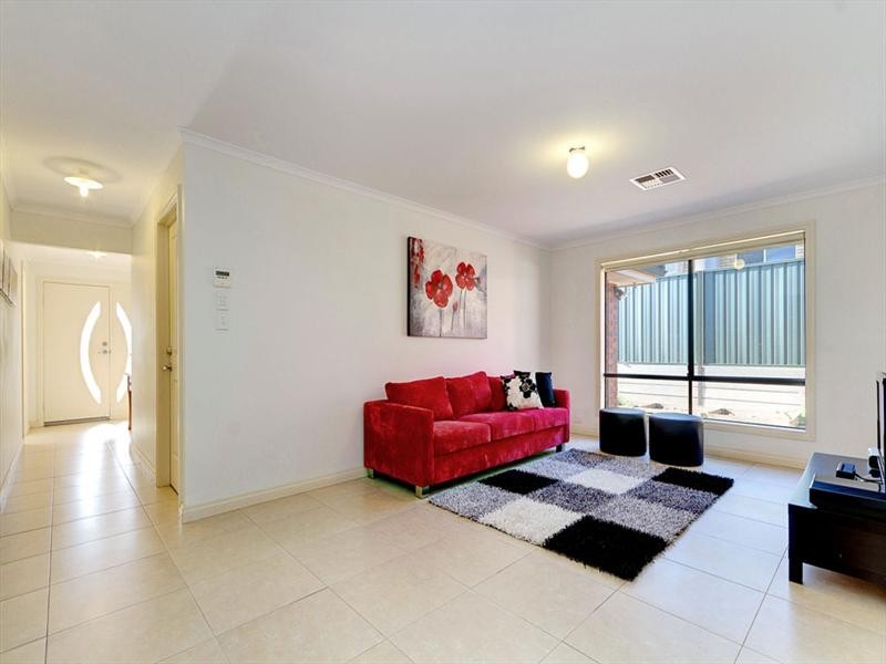 10 Toby Court, Hallett Cove SA 5158