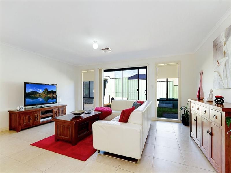 10 Toby Court, Hallett Cove SA 5158