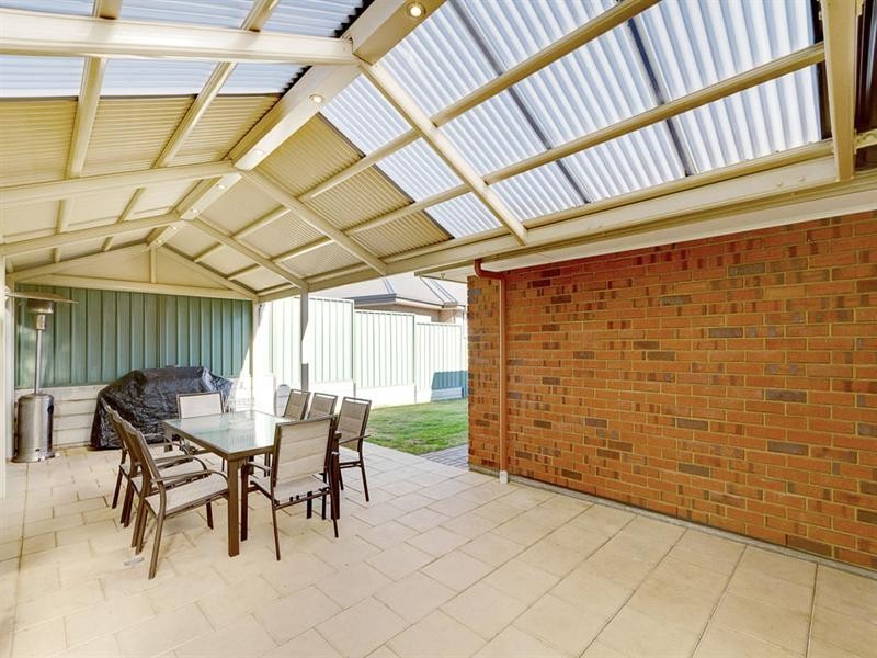 10 Toby Court, Hallett Cove SA 5158