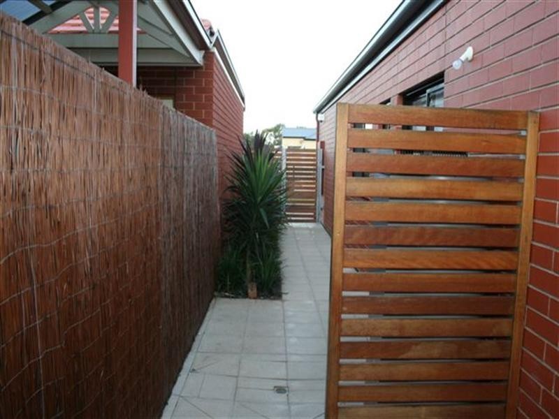 3 Greenfinch Place, Mawson Lakes SA 5095