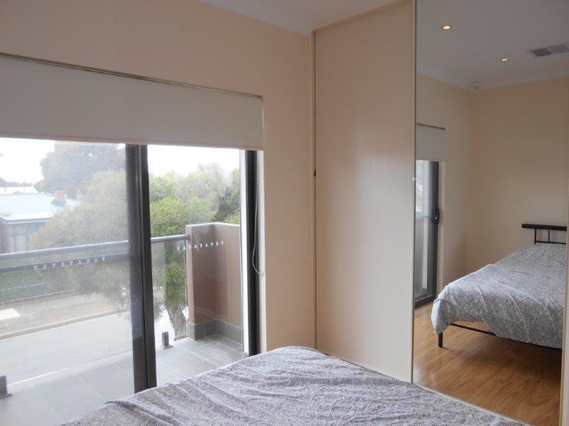 48 Weroona Avenue, Park Holme SA 5043