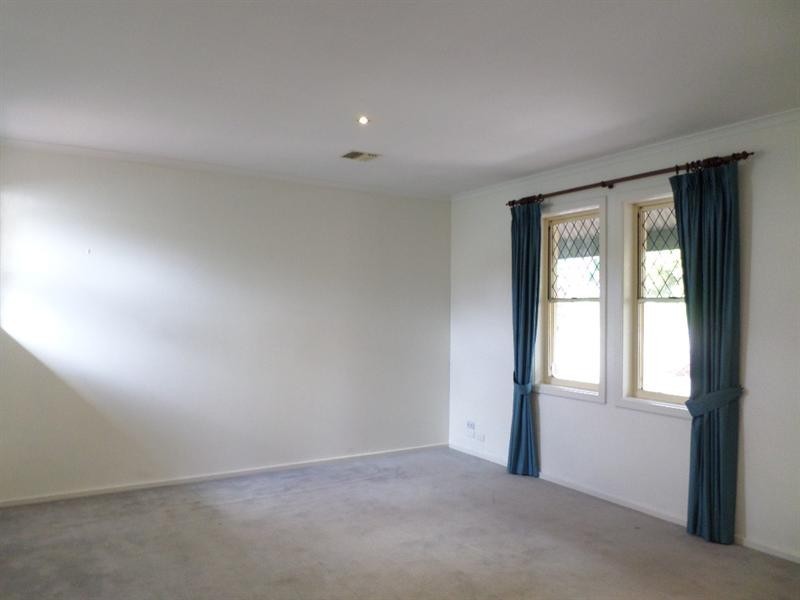 3 Lorikeet Grove, Flagstaff Hill SA 5159