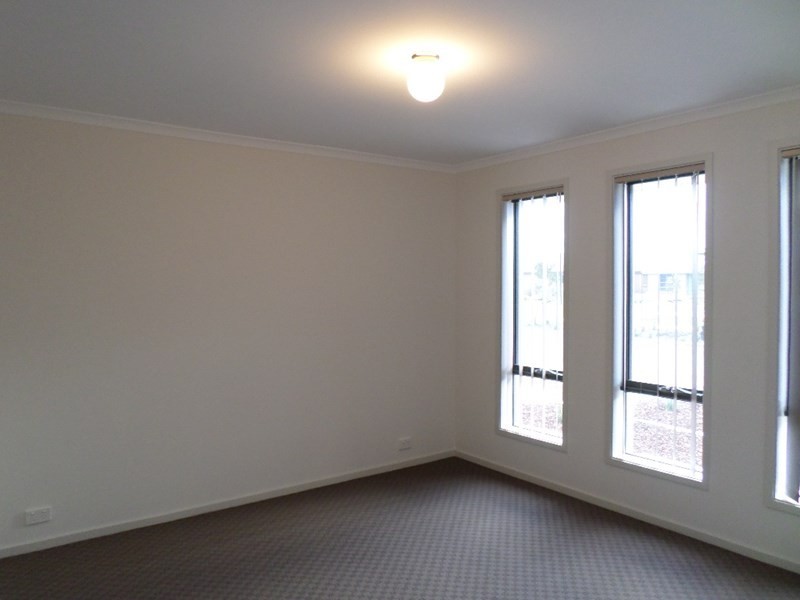 11 Simcoe Avenue, Seaford Meadows SA 5169