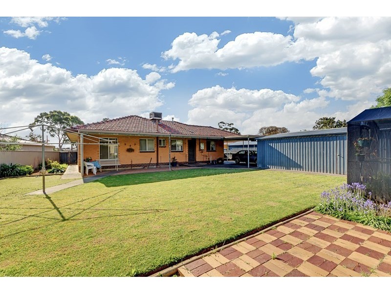 12 Shaun Crescent, Mitchell Park SA 5043