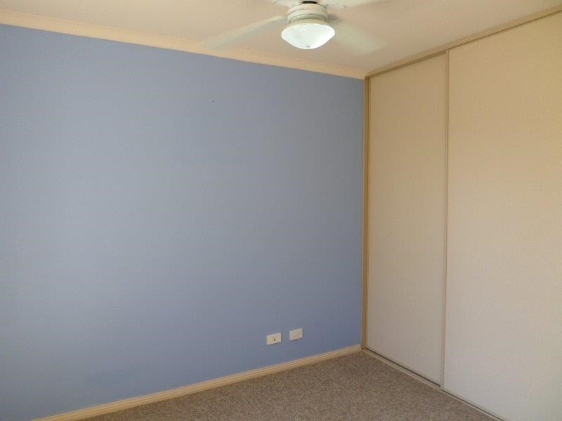 4 Lyle Street, Morphett Vale SA 5162