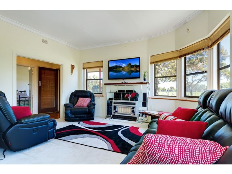 8 Ferry Avenue, Plympton Park SA 5038