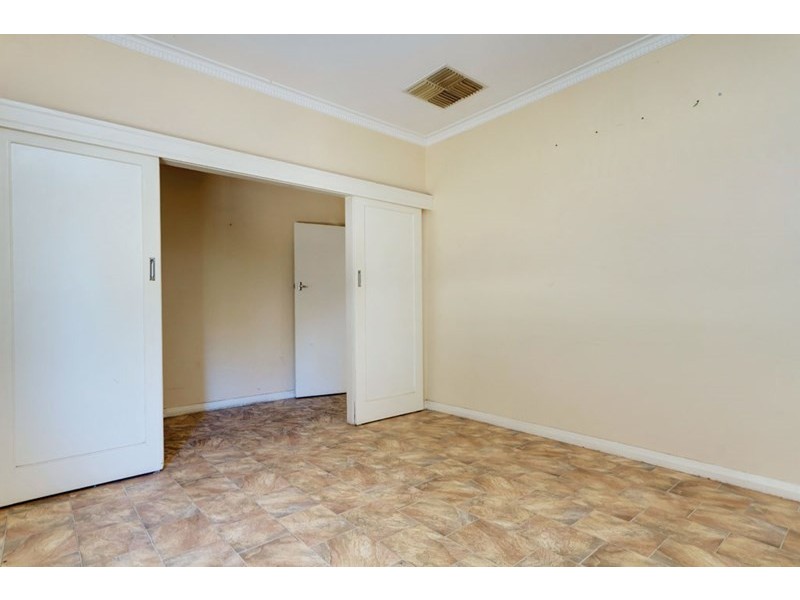 6 Christina Street, Marion SA 5043