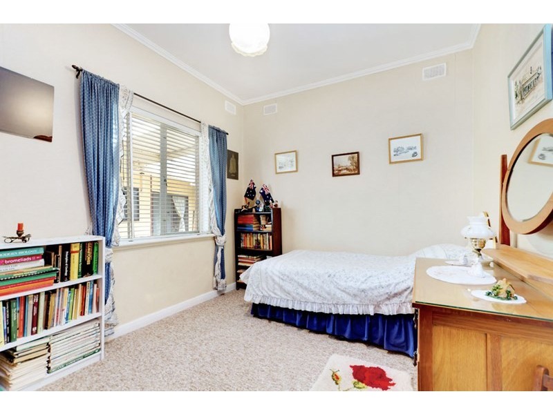 2 Jessie Street, Seacliff Park SA 5049