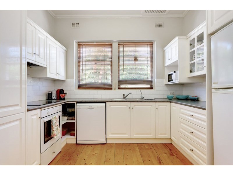 16 Mitchell Street, Glengowrie SA 5044