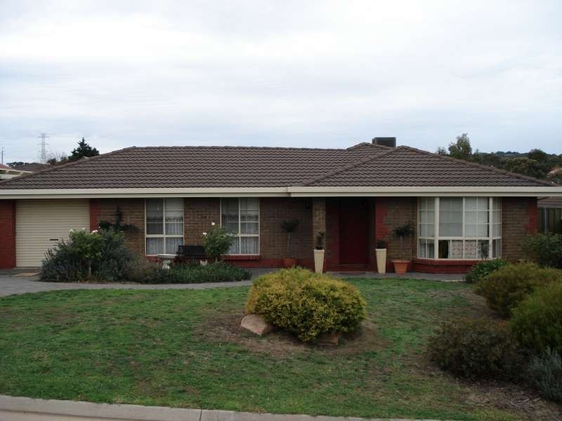 3 Dorita Court, Woodcroft SA 5162