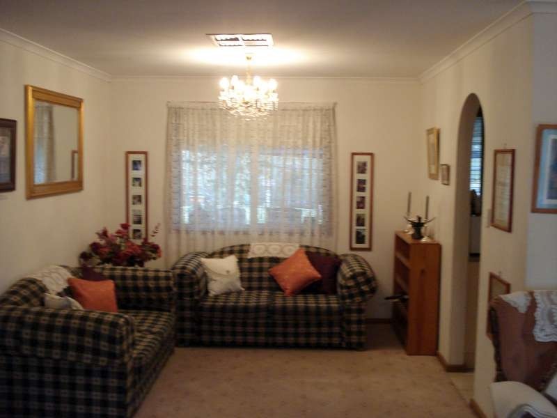 3 Dorita Court, Woodcroft SA 5162