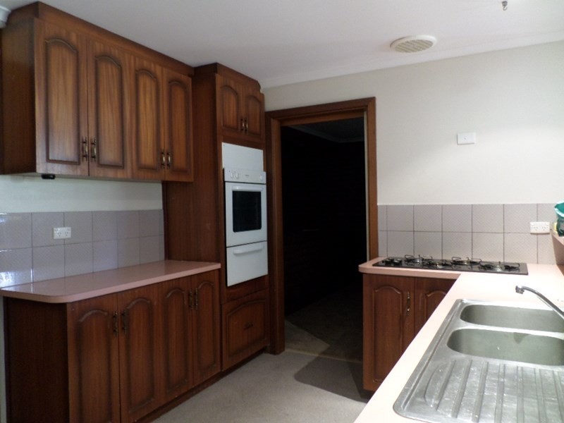 15 Lucretia Way, Hallett Cove SA 5158