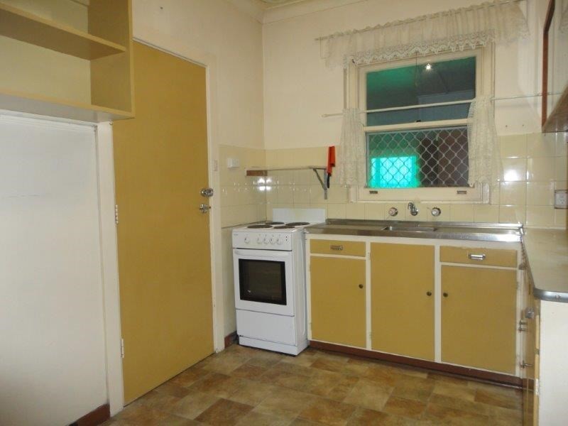 12 Foot Avenue, Seaton SA 5023