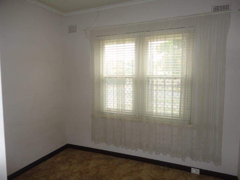 12 Foot Avenue, Seaton SA 5023