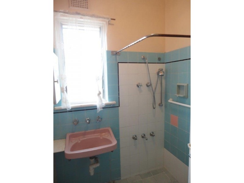 12 Foot Avenue, Seaton SA 5023