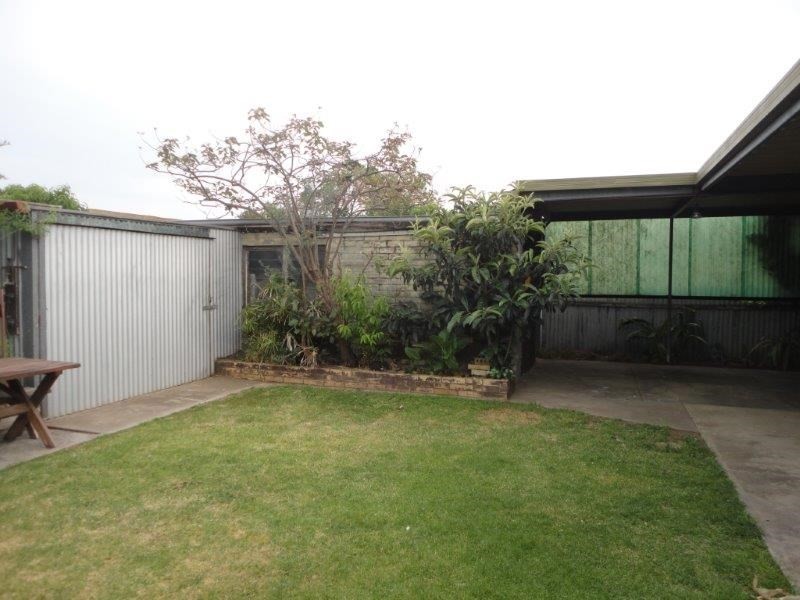 12 Foot Avenue, Seaton SA 5023