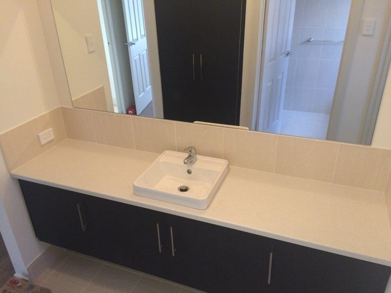 8 Sherwood Avenue, Sturt SA 5047