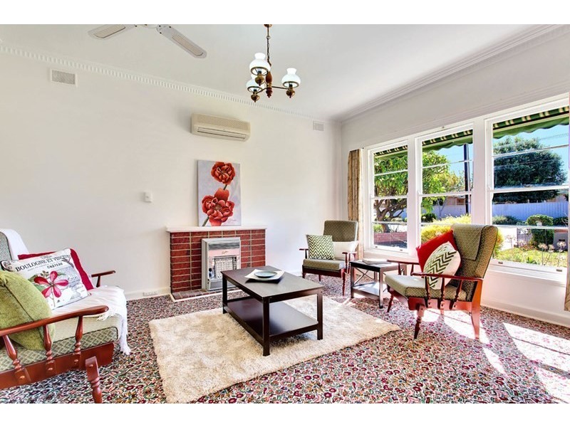 65 Bradley Grove, Mitchell Park SA 5043