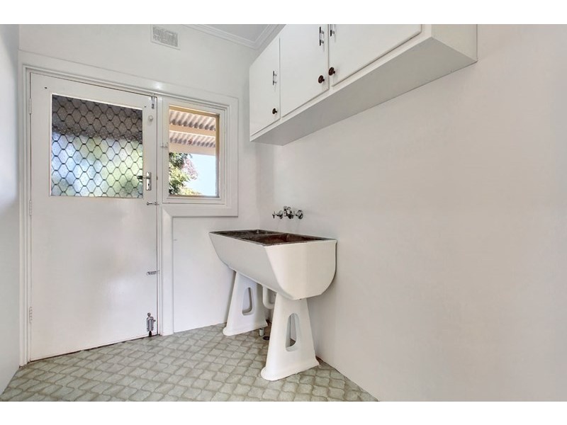 65 Bradley Grove, Mitchell Park SA 5043